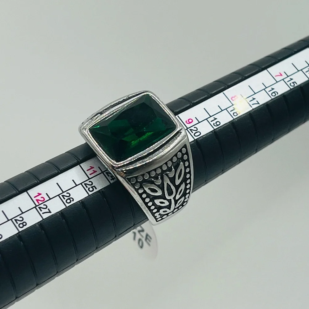 Elegant Silver Ring with Green Gemstone, Stainless Steel, Size: 10